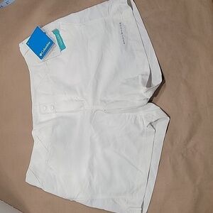 Columbia PFG Coral Point II Shorts, Size M, White, Omni-Shade, NEW with Tags!